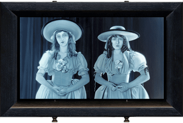 interactive oil painting of Sisters by Rebecca Luncan