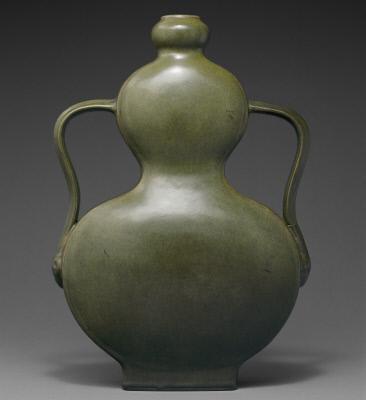 vase in the collection of the Seattle Art Museum